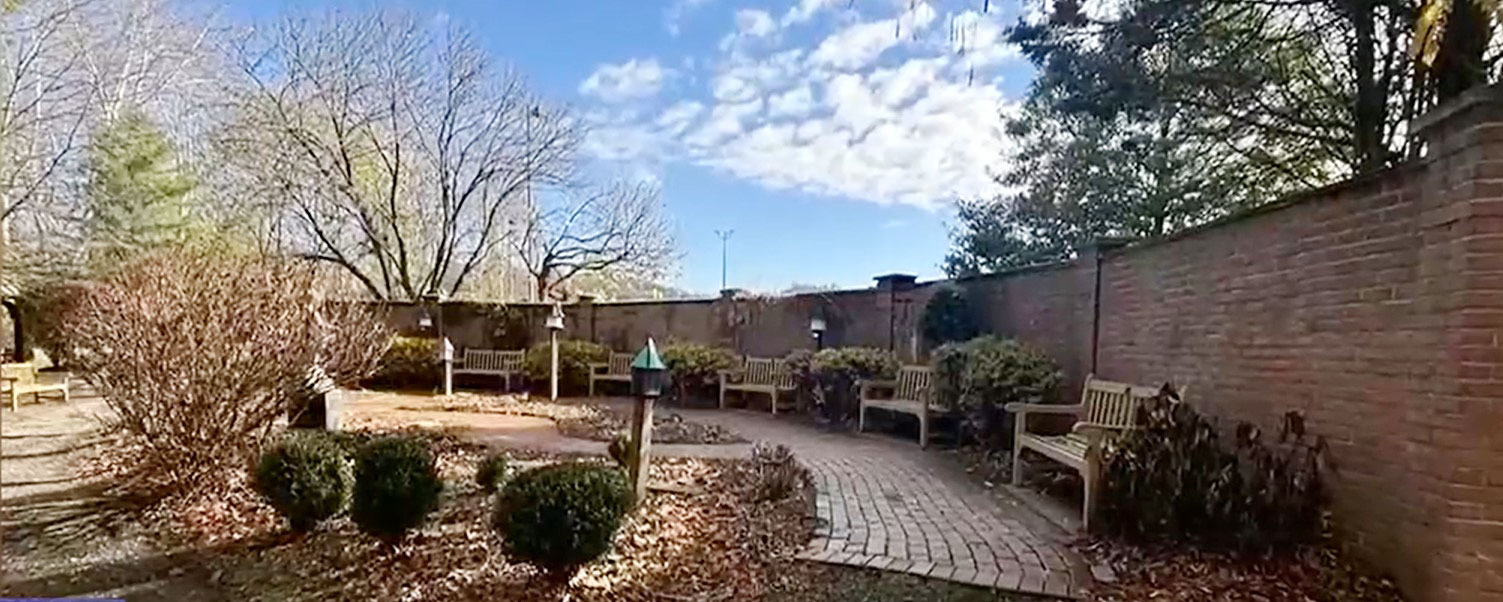 hospice-memorial-garden